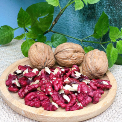 Hạt  nhân óc chó đỏ Mỹ 