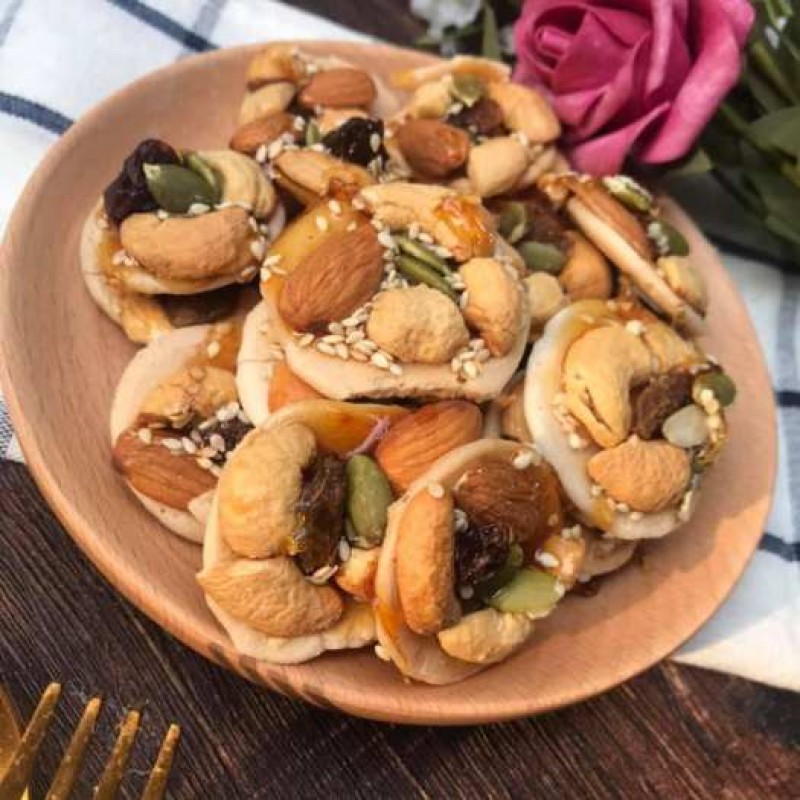 Bánh đồng tiền mix các loại hạt.